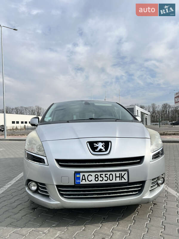 Мікровен Peugeot 5008 2012 в Луцьку