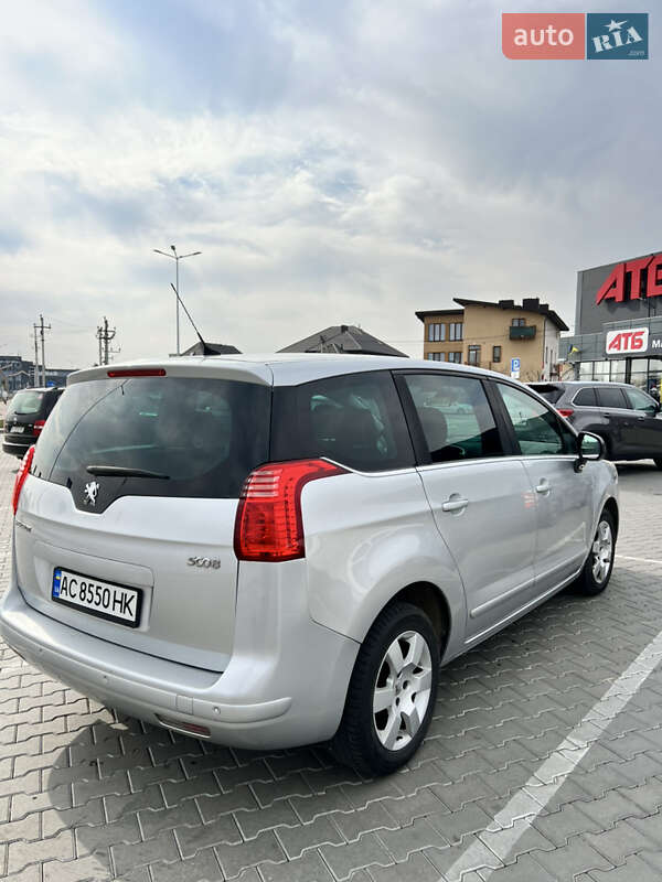 Мікровен Peugeot 5008 2012 в Луцьку
