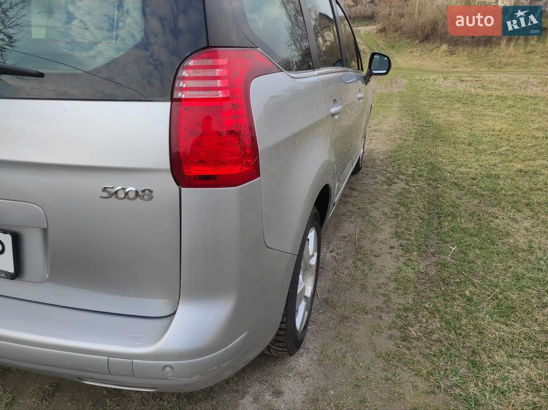 2010 Peugeot 5008 - мініатюра 2