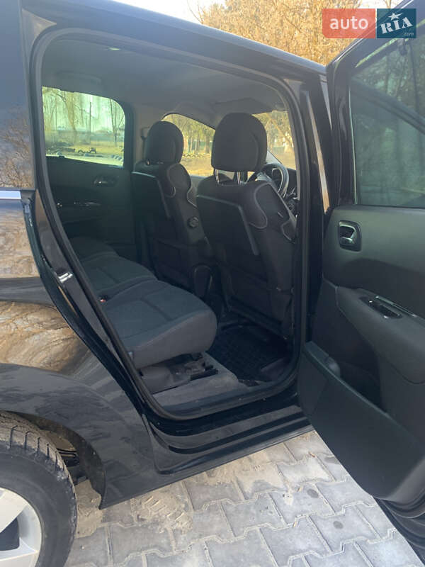 Микровэн Peugeot 5008 2012 в Тернополе