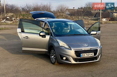 Микровэн Peugeot 5008 2015 в 