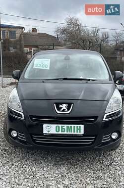 Микровэн Peugeot 5008 2010 в 