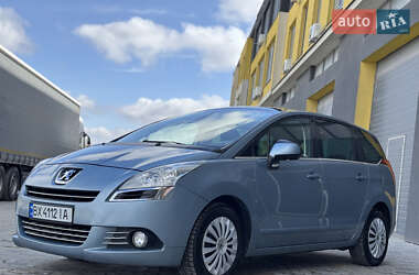Микровэн Peugeot 5008 2010 в 