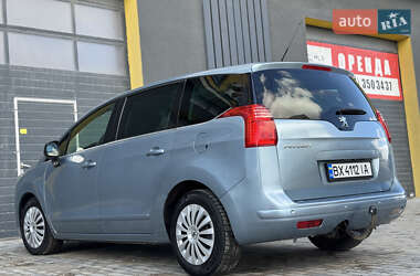 Микровэн Peugeot 5008 2010 в 