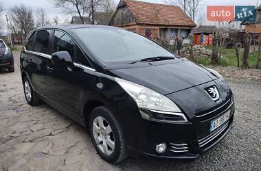 Мікровен Peugeot 5008 2010 в  фото 4 Мікровен Peugeot 5008 2010 в