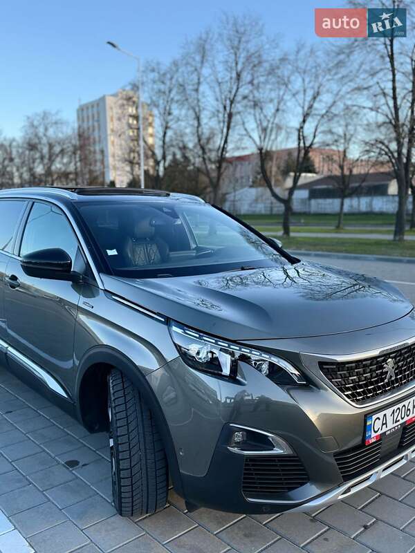 Позашляховик / Кросовер Peugeot 5008 2018 в Черкасах
