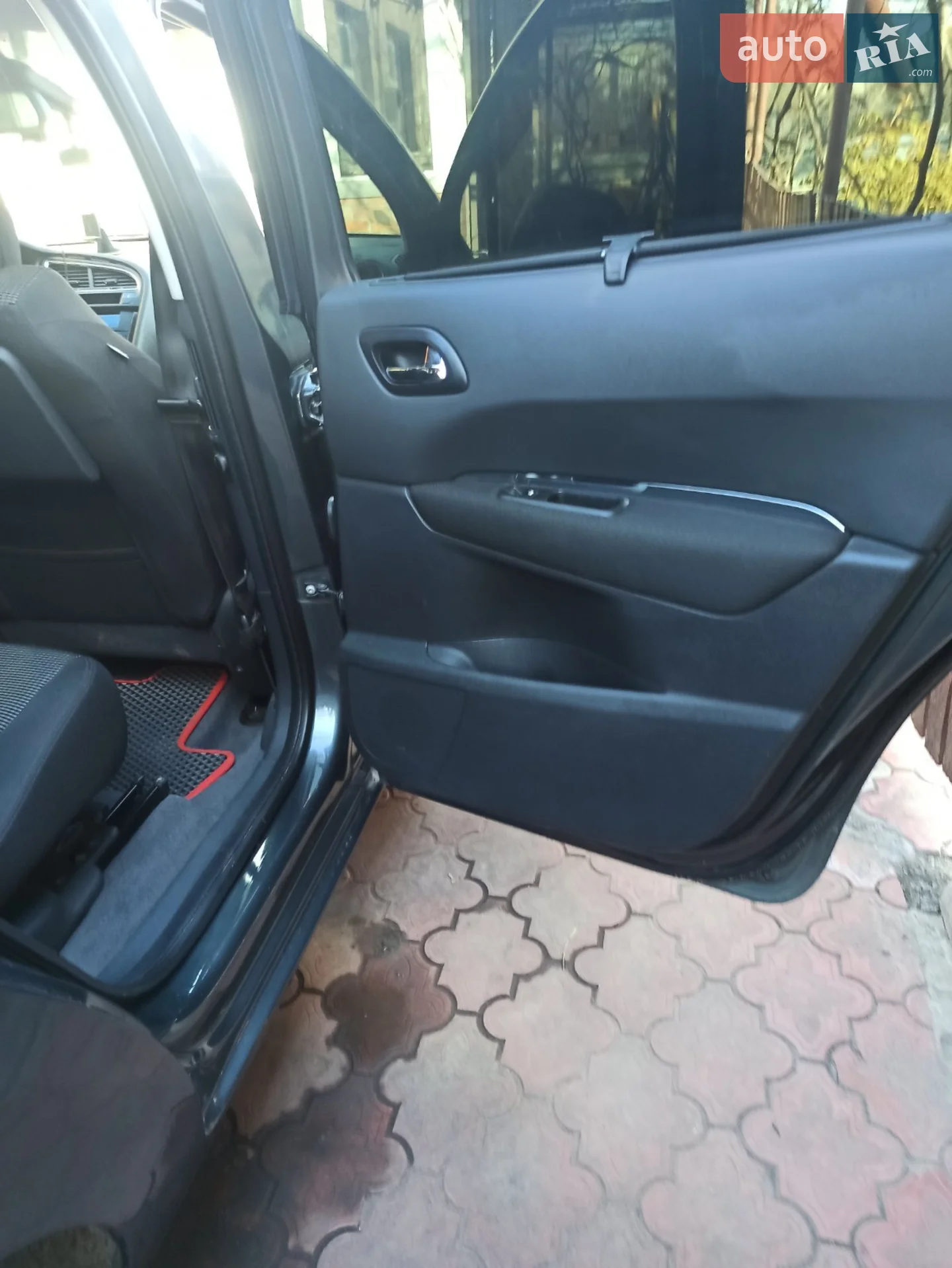 2010 Peugeot 5008 - мініатюра 3