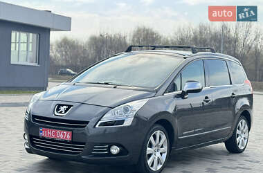 Мікровен Peugeot 5008 2011 в 