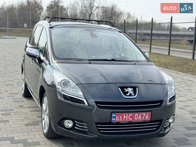Микровэн Peugeot 5008 2011 в Ковеле