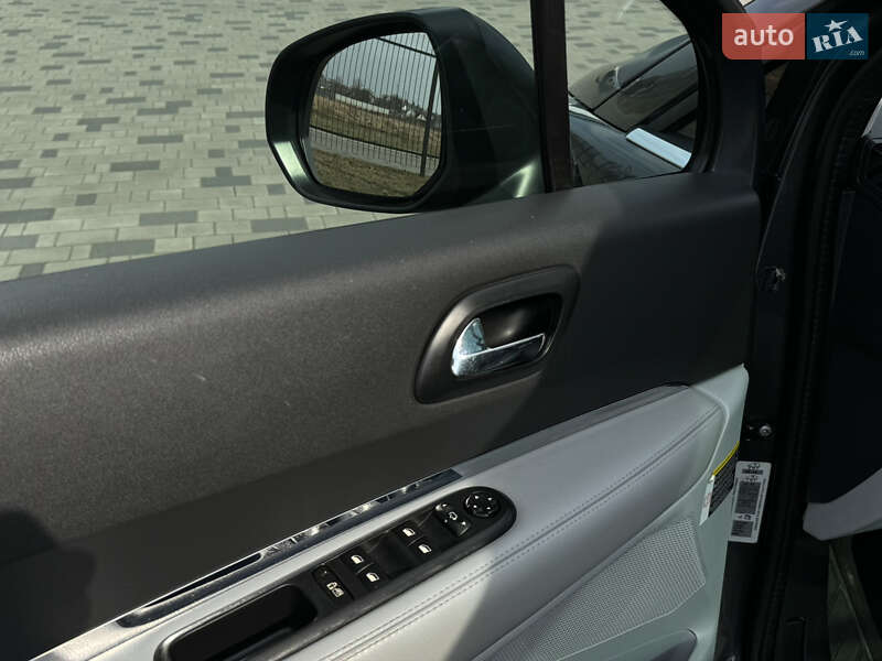 Микровэн Peugeot 5008 2011 в Ковеле