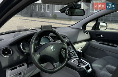 Мікровен Peugeot 5008 2011 в 