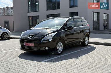 Микровэн Peugeot 5008 2011 в 