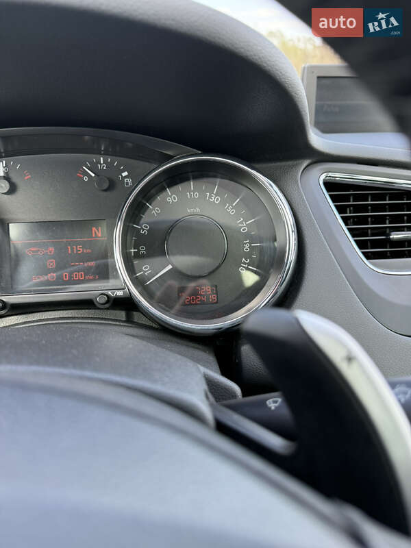 Микровэн Peugeot 5008 2011 в Калуше