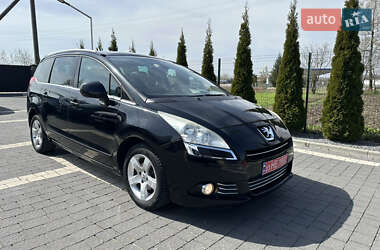 Микровэн Peugeot 5008 2011 в 