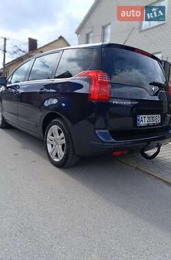 Микровэн Peugeot 5008 2010 в 