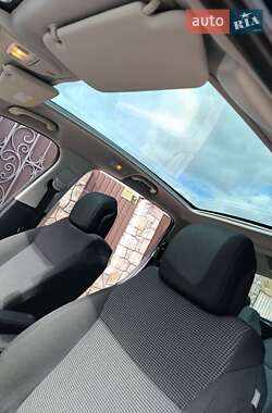 Микровэн Peugeot 5008 2010 в 