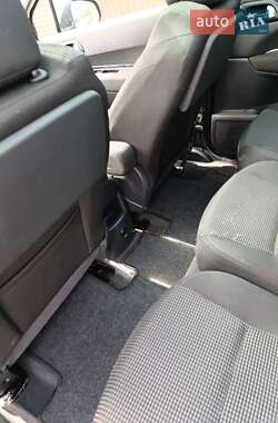 Микровэн Peugeot 5008 2010 в 