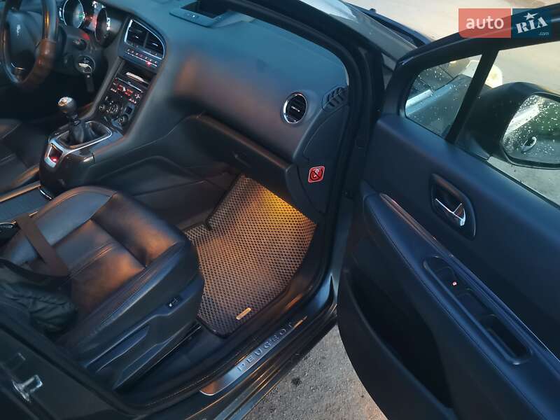 Мікровен Peugeot 5008 2011 в Хмельницькому