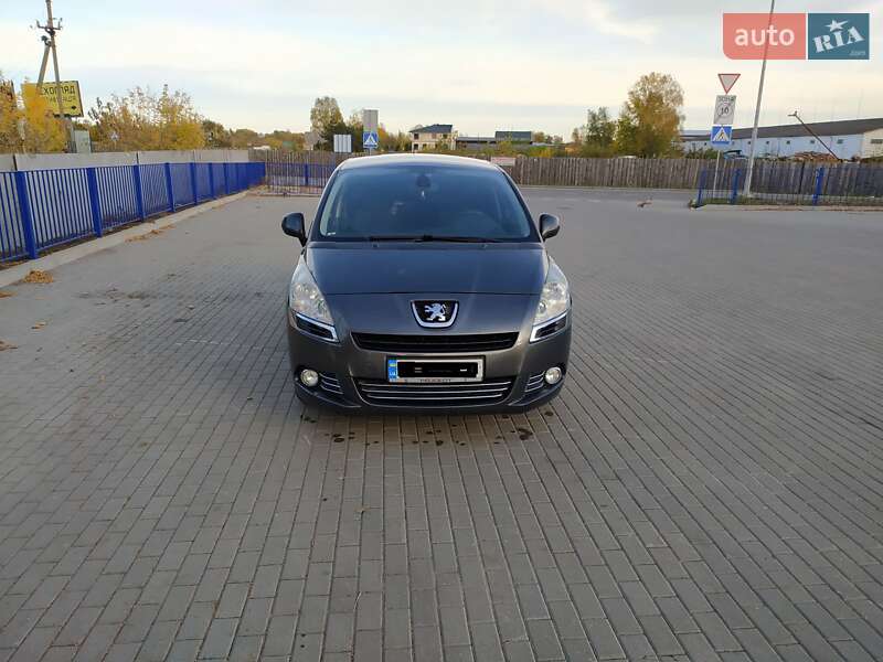 Peugeot 5008 2010