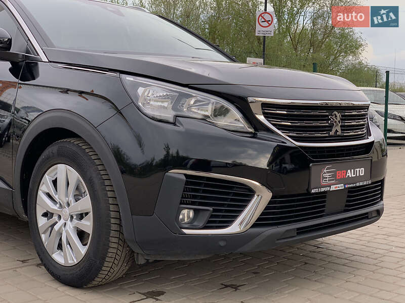 Внедорожник / Кроссовер Peugeot 5008 2019 в Бердичеве