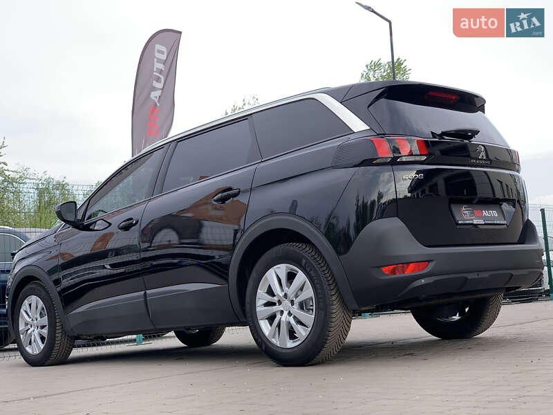 Внедорожник / Кроссовер Peugeot 5008 2019 в Бердичеве