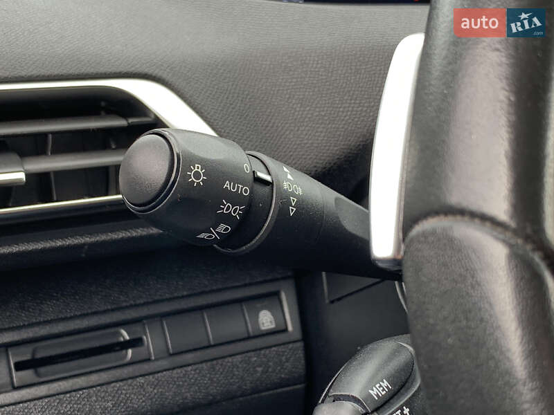 Внедорожник / Кроссовер Peugeot 5008 2019 в Бердичеве