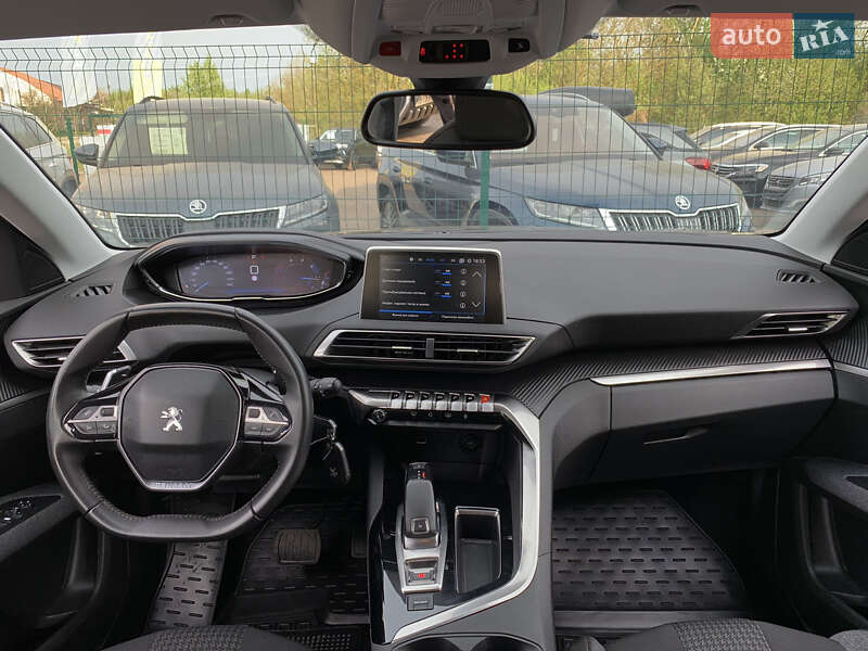 Внедорожник / Кроссовер Peugeot 5008 2019 в Бердичеве
