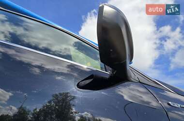 Позашляховик / Кросовер Peugeot 5008 2019 в 