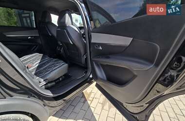 Позашляховик / Кросовер Peugeot 5008 2019 в 