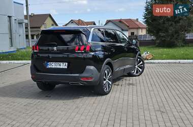 Позашляховик / Кросовер Peugeot 5008 2019 в 