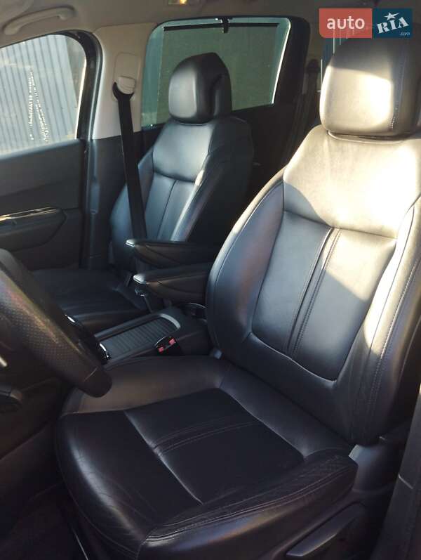 Peugeot 5008 2011
