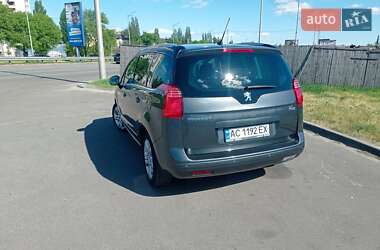 Микровэн Peugeot 5008 2010 в 