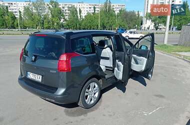 Микровэн Peugeot 5008 2010 в 