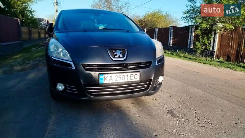 Микровэн Peugeot 5008 2012 в Житомире