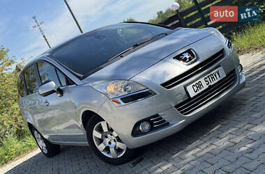 Микровэн Peugeot 5008 2012 в 