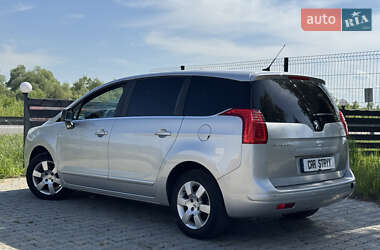 Микровэн Peugeot 5008 2012 в 