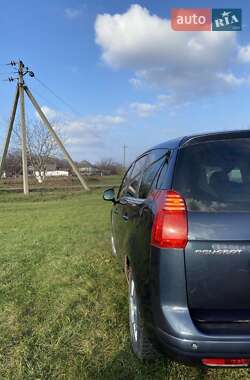 Микровэн Peugeot 5008 2013 в 