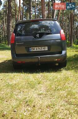 Мікровен Peugeot 5008 2010 в 