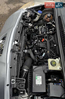 Мікровен Peugeot 5008 2011 в 