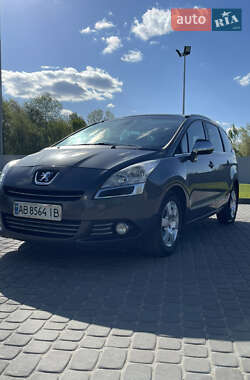Мікровен Peugeot 5008 2012 в 