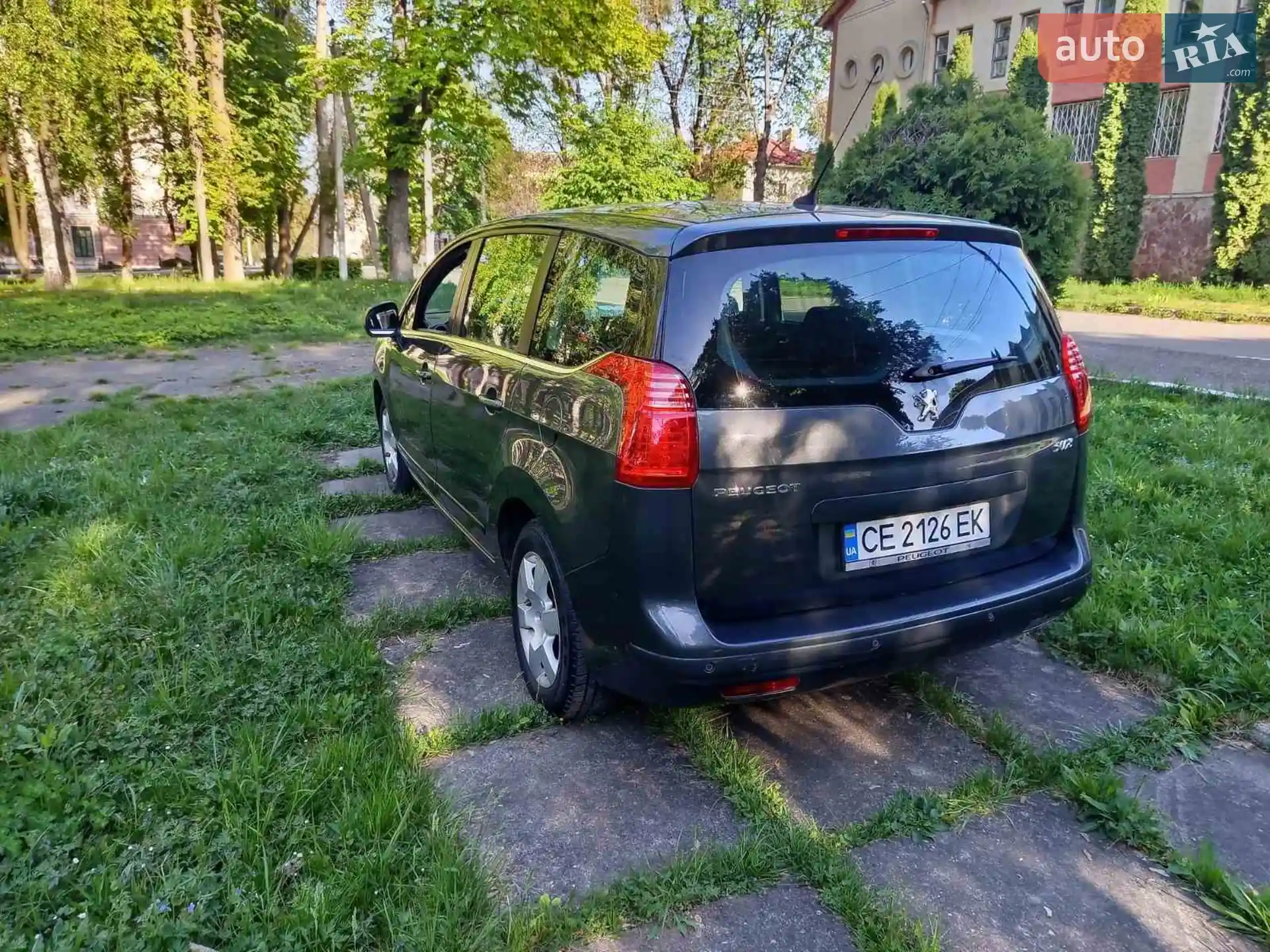 2010 Peugeot 5008 - мініатюра 4
