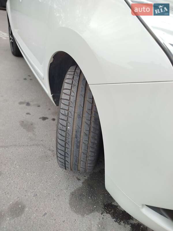 Мікровен Peugeot 5008 2010 в Львові