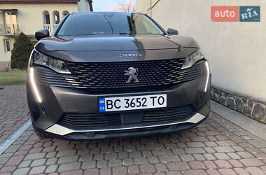 Внедорожник / Кроссовер Peugeot 5008 2021 в Бобрке