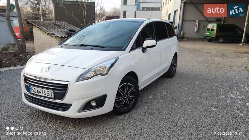 Мікровен Peugeot 5008 2014 в 