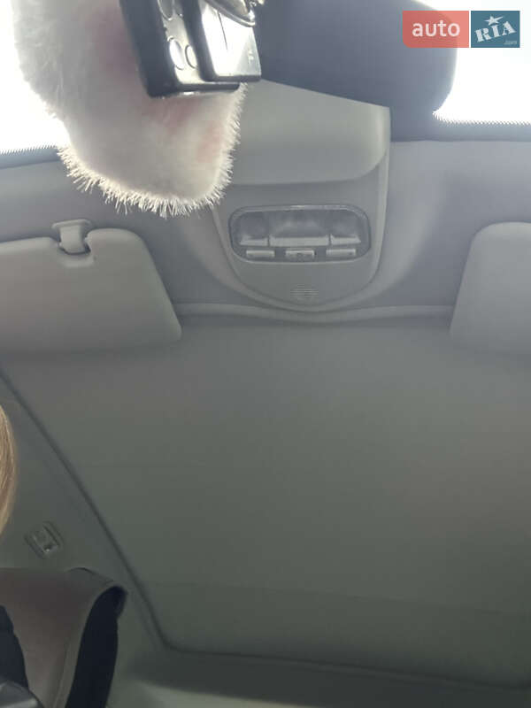 Микровэн Peugeot 5008 2013 в Ивано-Франковске