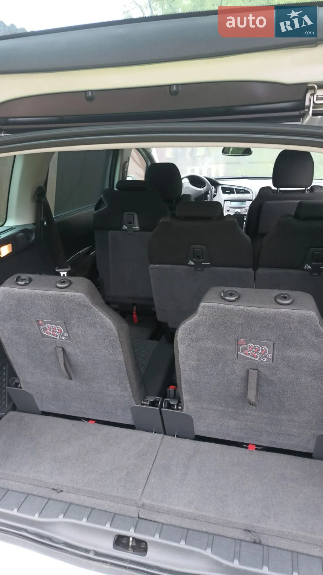 2010 Peugeot 5008 - мініатюра 3