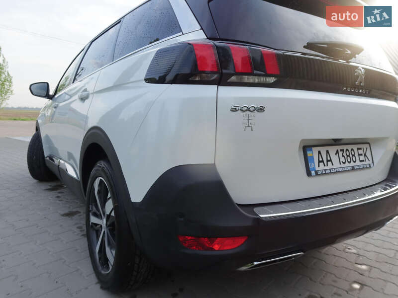 Внедорожник / Кроссовер Peugeot 5008 2019 в Киеве фото 6 Внедорожник / Кроссовер Peugeot 5008 2019 в Киеве