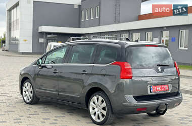 Мікровен Peugeot 5008 2011 в 
