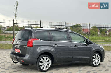 Мікровен Peugeot 5008 2011 в 