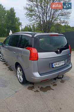 Микровэн Peugeot 5008 2014 в 